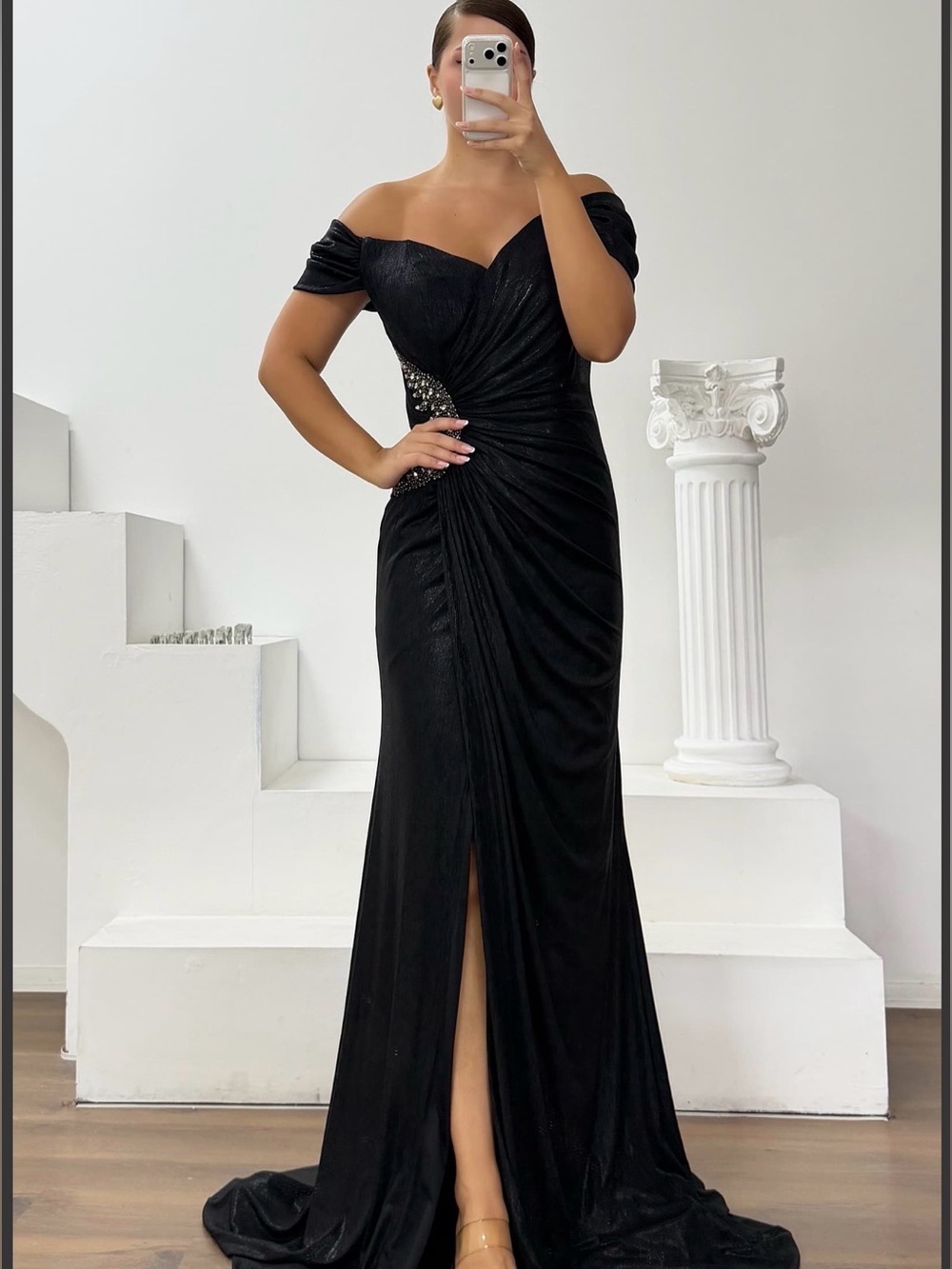 Elegant Off-Shoulder Black Evening Gown